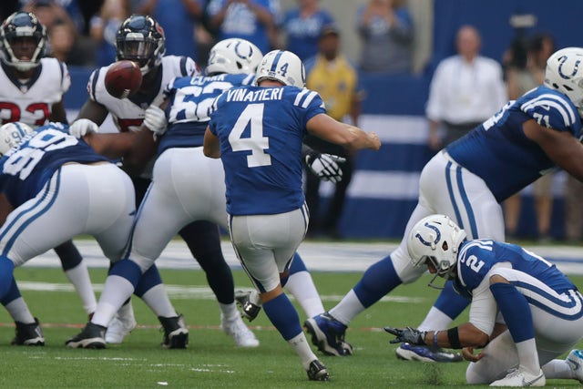 13d549b8-Texans Colts Football